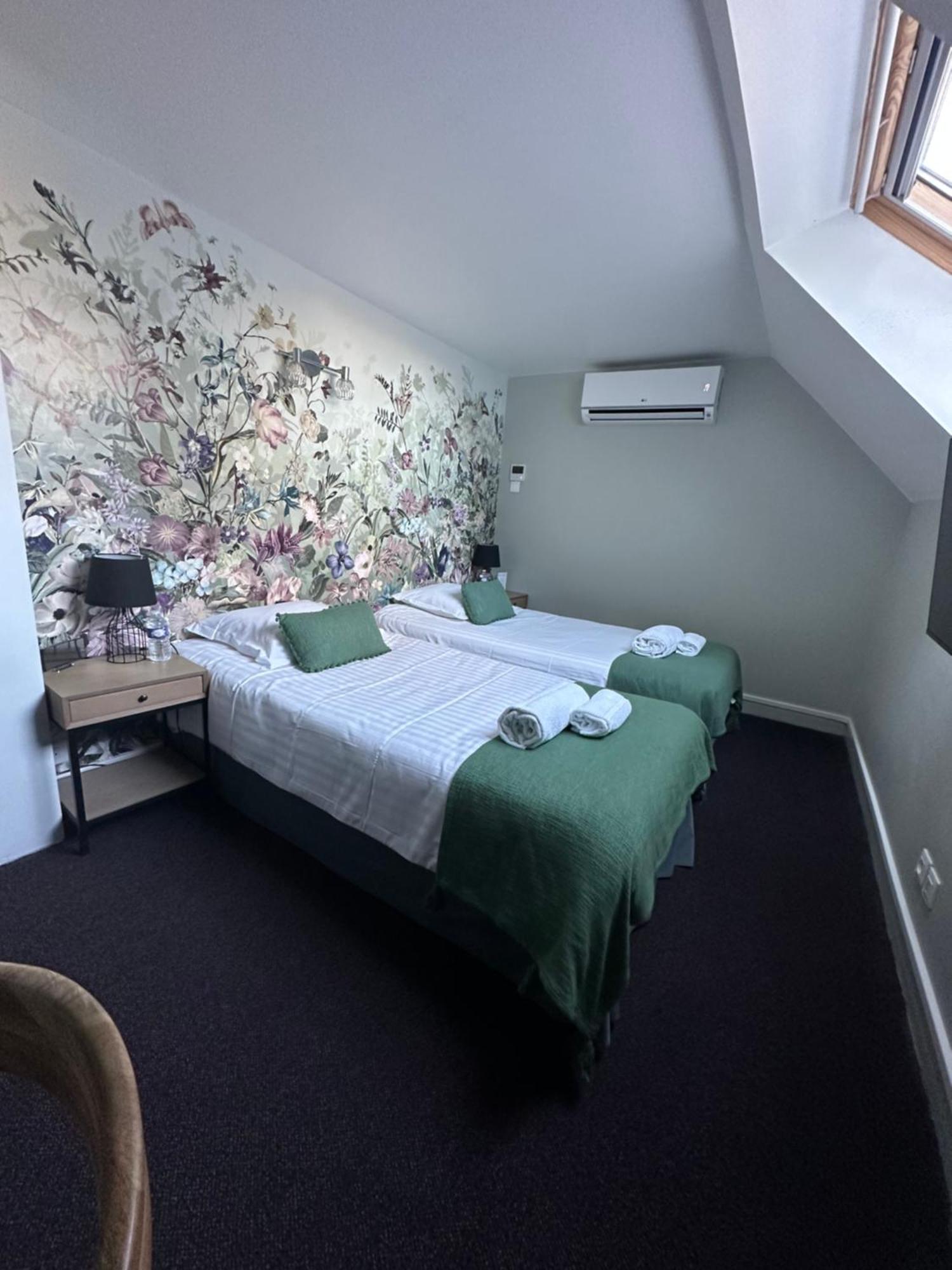 The Originals Boutique, Hotel Le George , Loches Exteriér fotografie